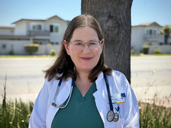 Dr. Amber Aroner Staff Photo