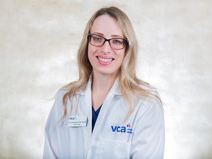 Dana Rucinski VCA Animal Specialty Group | Staff Page