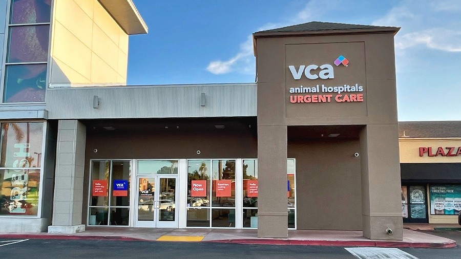 Exterior Photo of VCA Urgent Care Animal Hospitals - Mira Mesa