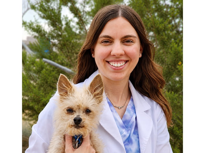 Dr. Lisa Savacool Staff Photo