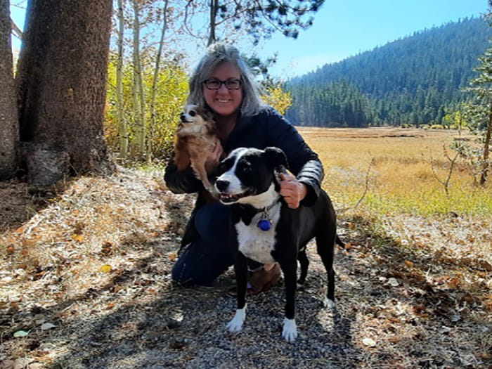 Elizabeth Stanton Staff Photo 2021