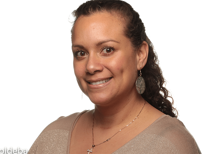 700x525 sinking spring NicoleBarnett