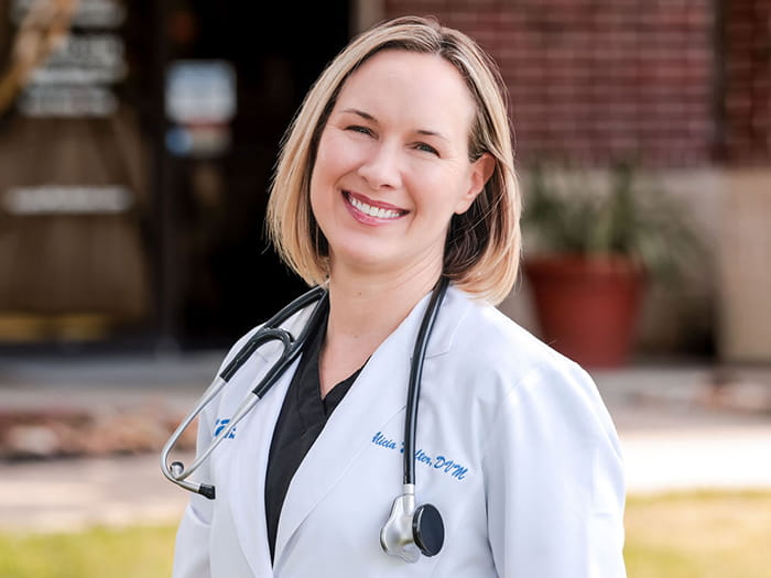 Dr. Walter Staff Photo