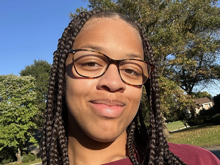 Sydney Novell Staff Photo