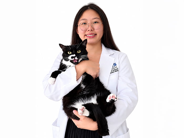 Dr. Esther Chen Staff Photo