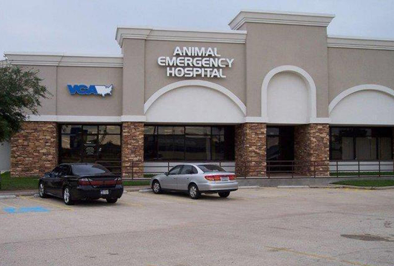 VCA Animal Emergency Hospital Southeast Calder Road