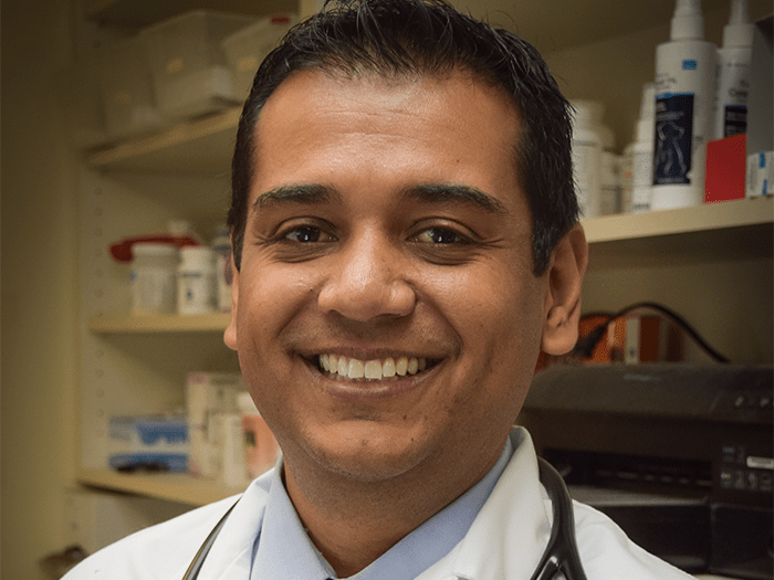 Joao Felipe De Brito Galvao Vca Arboretum View Animal Hospital