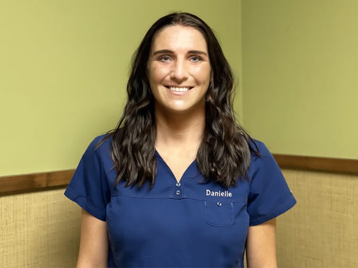 Danielle Davenport Vca Mckay S Mill Animal Hospital