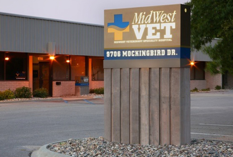 Hospital Picture of VCA Midwest Animal Hospital