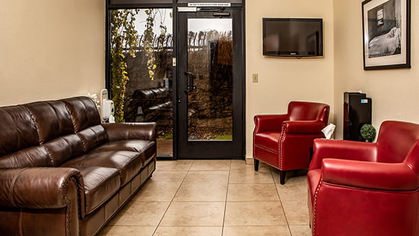 Euthanasia comfort room at VCA Mueller