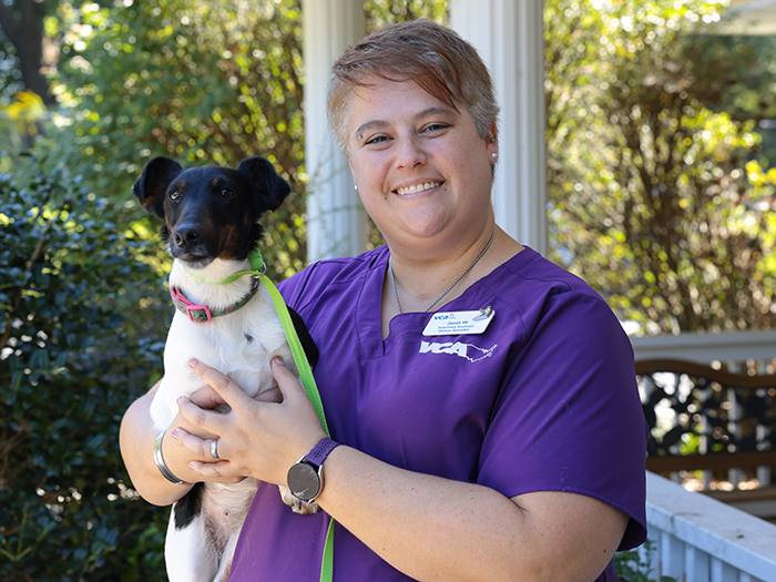 Janet Williams | VCA Parkcrest Animal Hospital and Pet Lodge