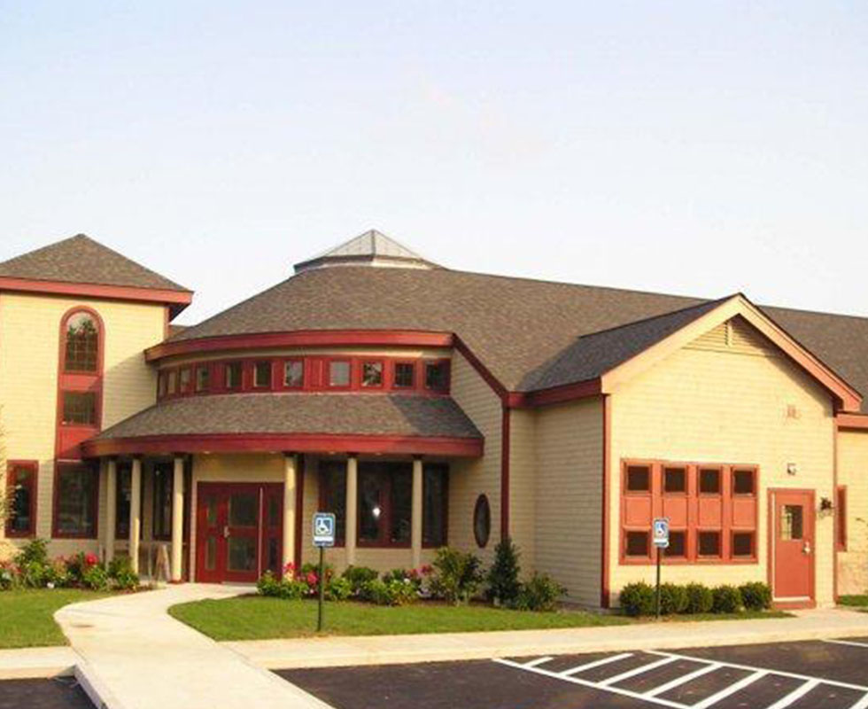 Hospital Picture of VCA Plymouth Animal Hospital and Pet Resort